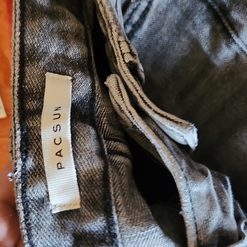 PACSUN Distressed 90s Boyfriend Faded Black Jeans 23 - Picture 7 of 9